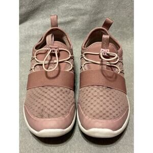 Vionic Size 9 Alaina II Slip On Women’s Athletic Shoes Sneakers.